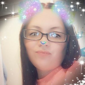 Meet your Posher, Iniabelle